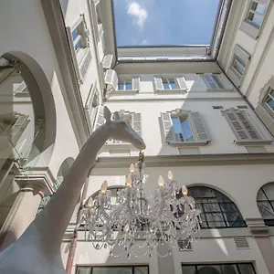 hotel-indigo-milan-corso-monforte.it-lombardy.com/